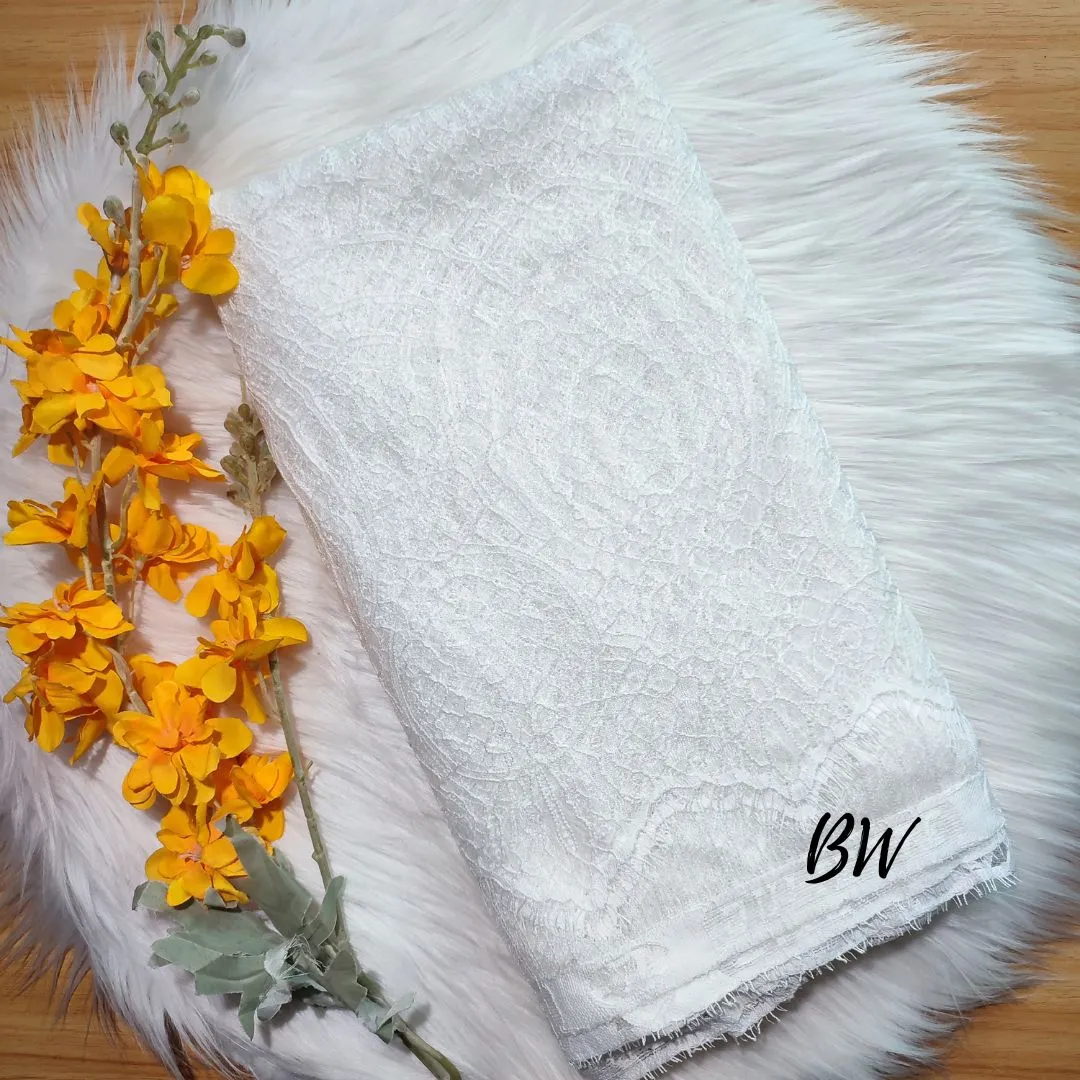 PANEL BRUKAT CHANTILLY - [ KODE 5283 ] - GRADE B -  BAHAN KEBAYA - GAUN PENGANTIN - BUSANA PESTA view 4