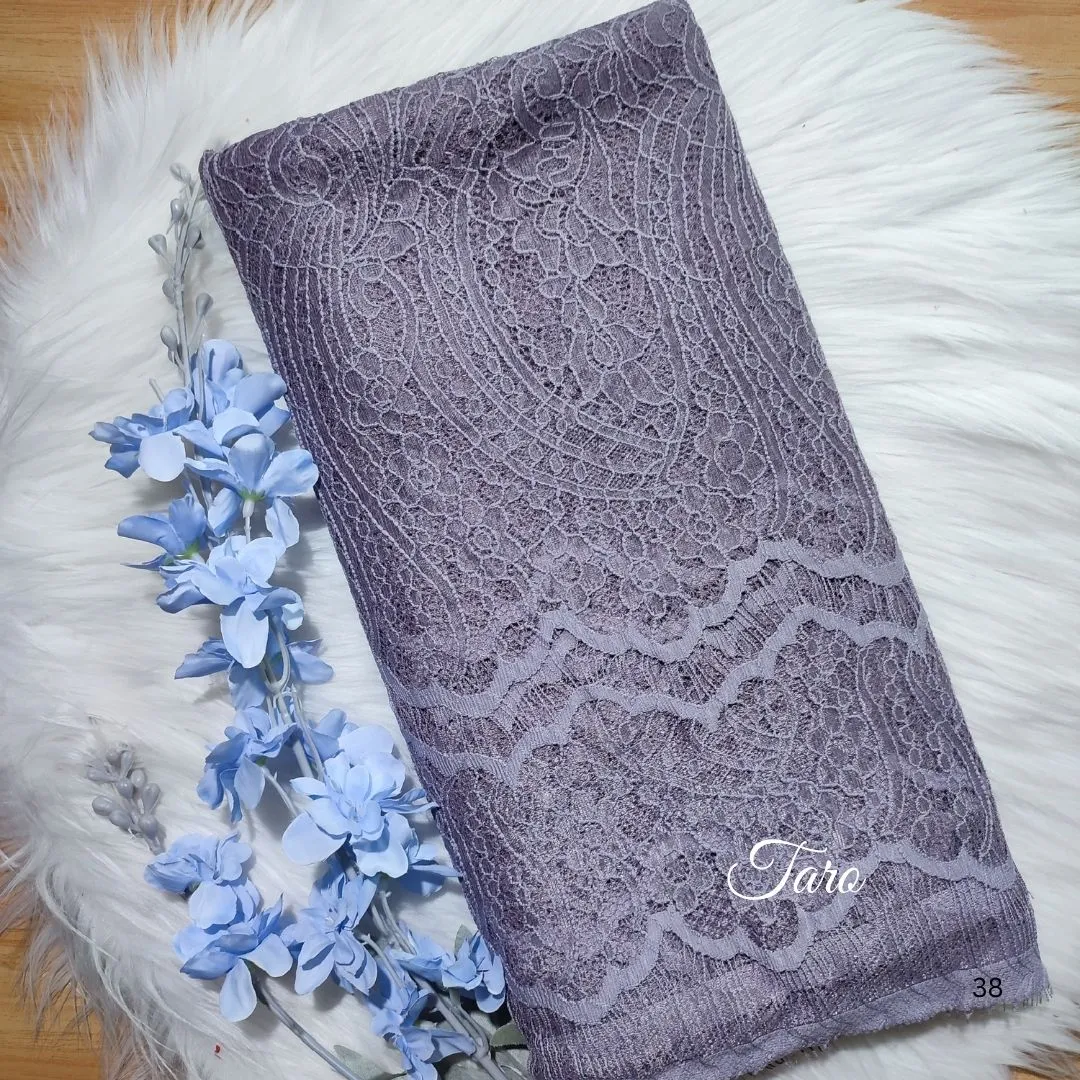 PANEL CHANTILLY POLOS - [ KODE 3945A ] - GRADE B - BAHAN KEBAYA - GAUN PENGANTIN - GAUN PESTA view 3