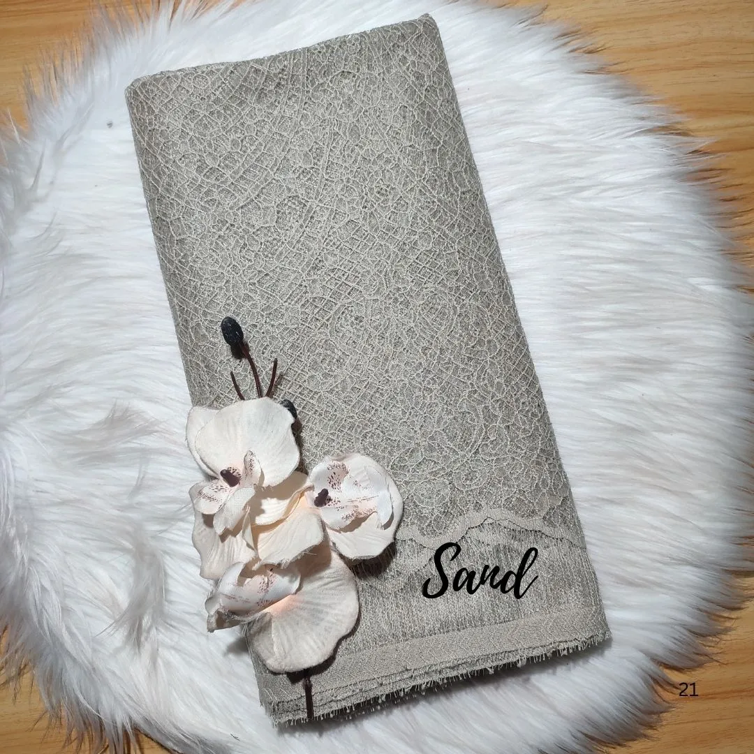 PANEL CHANTILLY POLOS [ KODE 5898 ] - GRADE B - BAHAN KEBAYA - KEBAYA MODERN - GAUN PENGANTIN. view 4